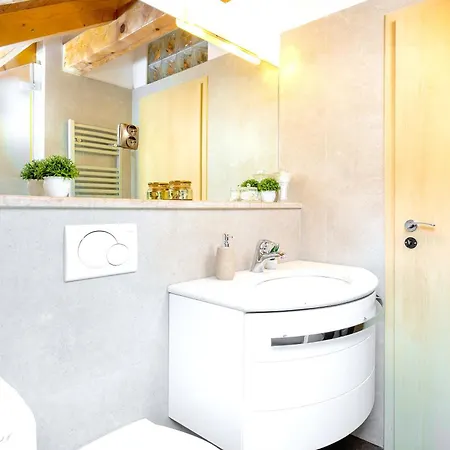 Luxury Collection Centre Apartment *